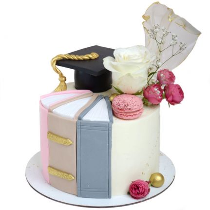 Торта за завършване торти чочко. Торта за дипломиране торти чочко. Торта за абитуриентка. Пожелание за абитуриентка.