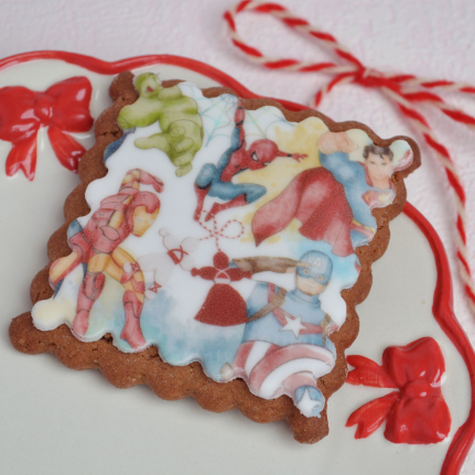 Мартеничка Супергерои