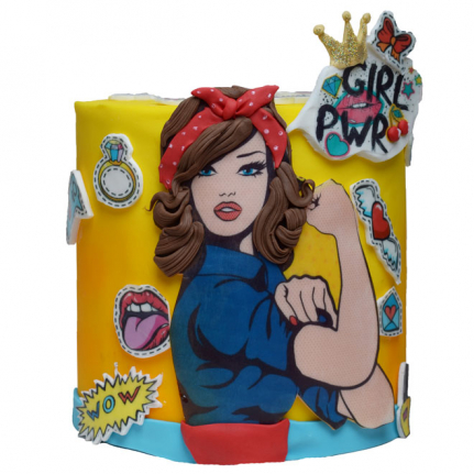 Фонданова торта Power girl от Торти Чочко. Уникална торта за малки и пораснали силни момичета. Вкус на тортата по ваш избор.